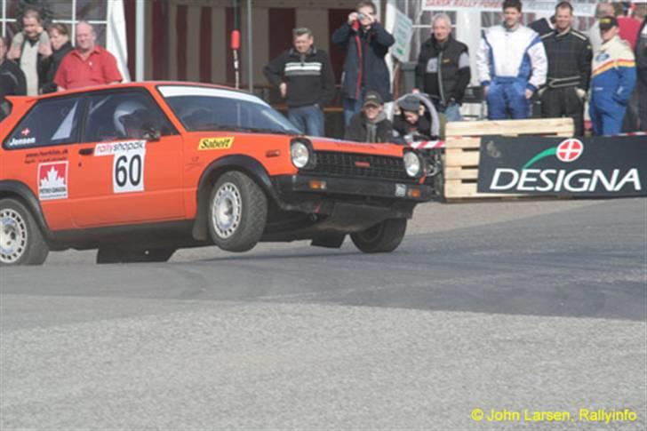 Toyota starlet rally billede 1