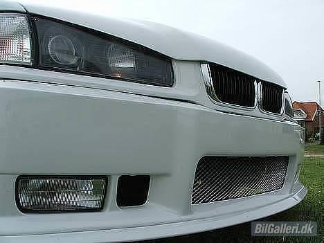 BMW E36 (solgt) billede 1