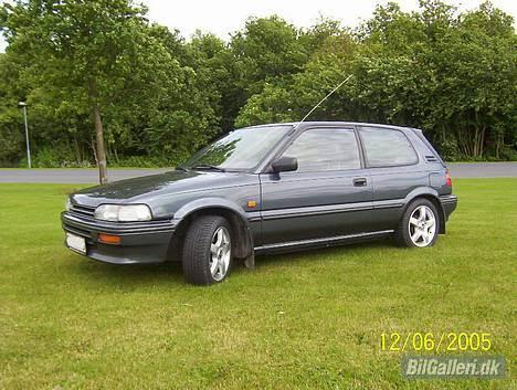 Toyota Corolla 1,3 Solgt billede 1