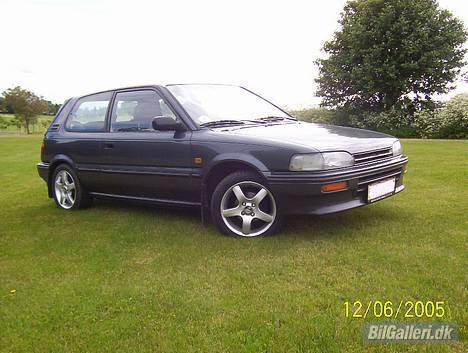 Toyota Corolla 1,3 Solgt billede 2