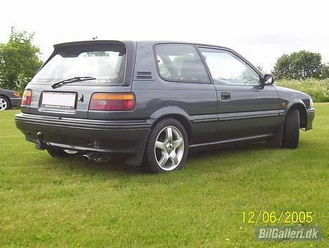 Toyota Corolla 1,3 Solgt billede 3