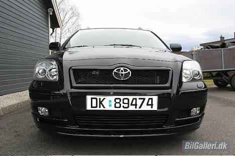 Toyota Avensis stv. billede 2