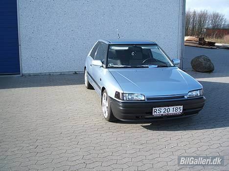 Mazda 323 BG !SOLGT! billede 4
