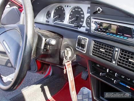 Toyota Corolla *solgt* - Sølvlakering og krom i kabinen... billede 3