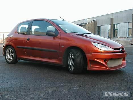 Peugeot 206 billede 2