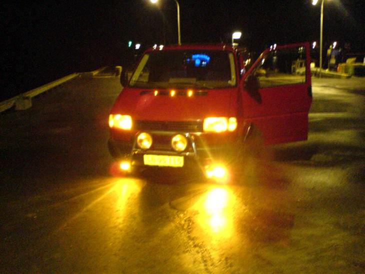 {{currentPhoto.altText}} billede {{currentPhoto.number}}