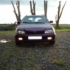 Toyota carina e 2.0 gli solgt