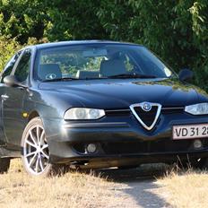 Alfa Romeo 156 2,0 TS  * til salg *