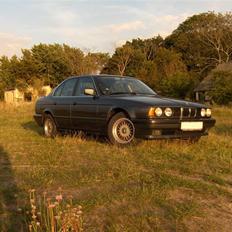 BMW E34 520i
