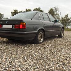 BMW E34 520i