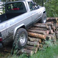 Nissan Patrol Pickup ¤ SOLGT ¤