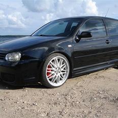 VW 4 gti  r32 fmj  SOLGT.