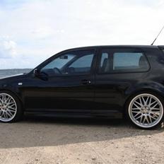 VW 4 gti  r32 fmj  SOLGT.