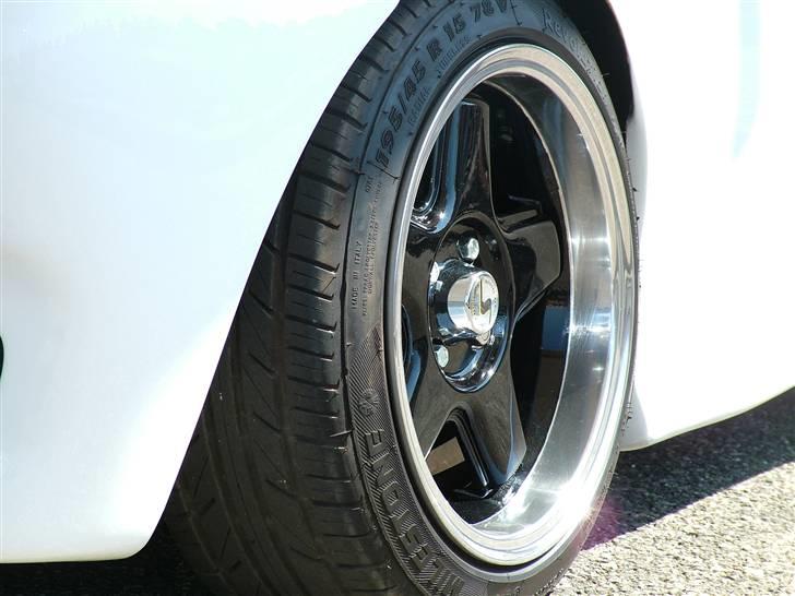 VW Polo 6N  - Fælge malet i samme farve som bilens tag billede 3