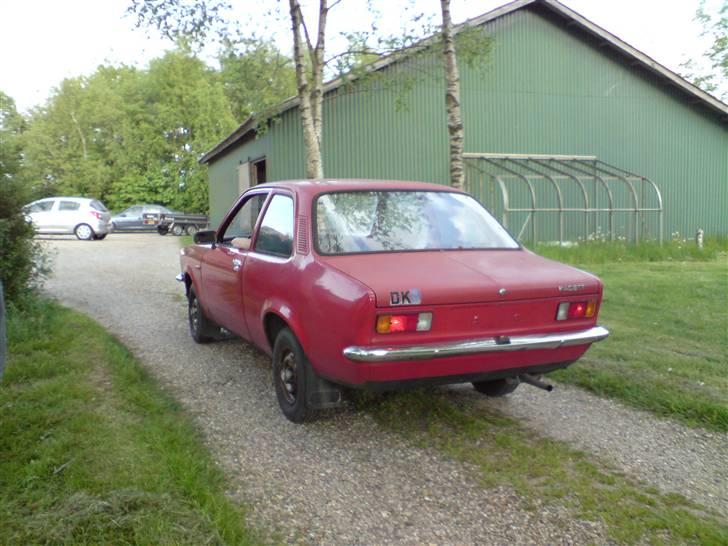 Opel Kadett C Trumf - På gården hvor den blev købt billede 9