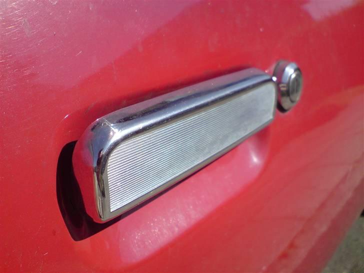 Opel Kadett C Trumf - 30 år gammel... men skinner stadig:P billede 17