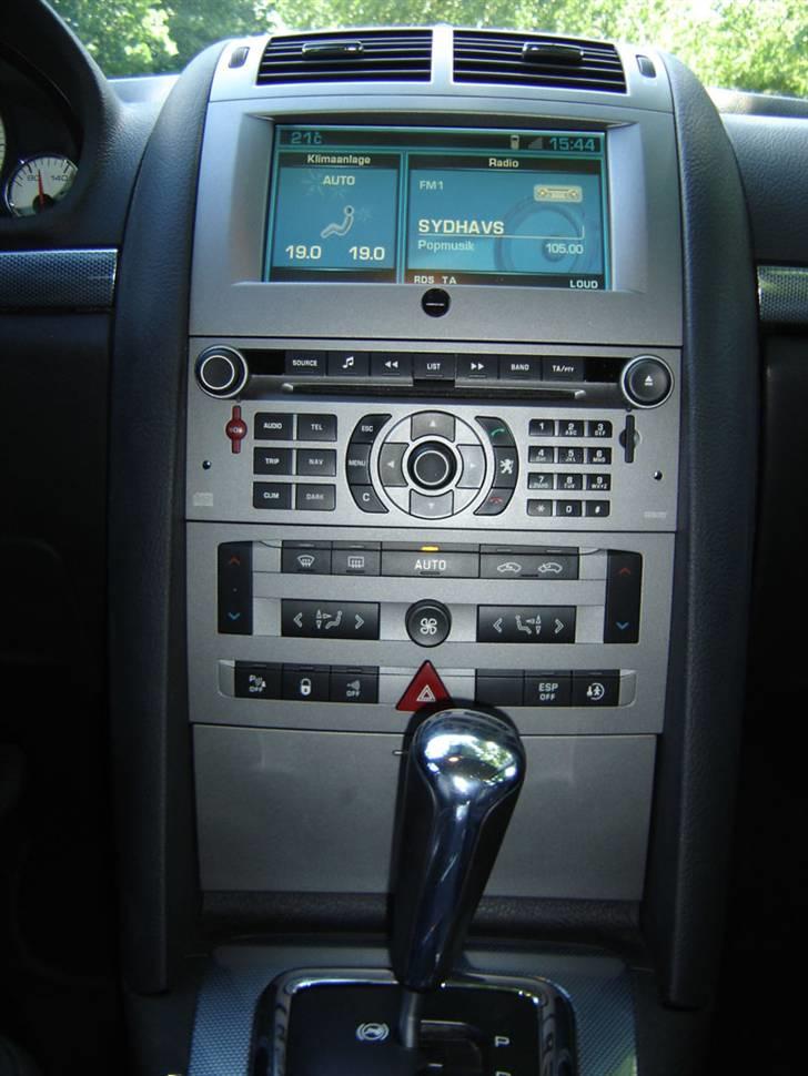 Peugeot 407 SW platinum HDi aut. SOLGT billede 6