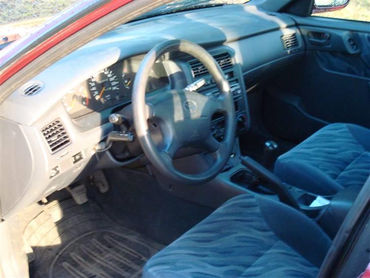 Toyota carina e 2.0 gli solgt billede 8
