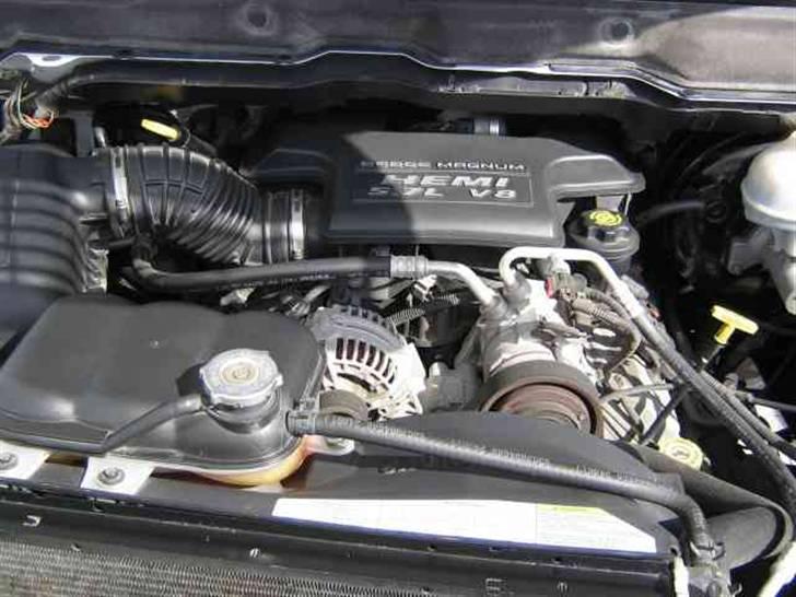 Dodge Ram 1500 SLT Quad CAB billede 9