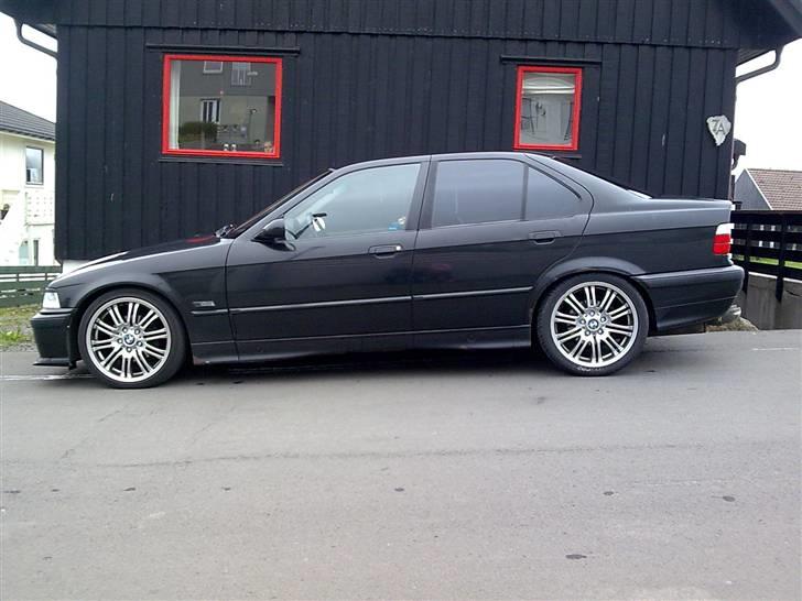 BMW  320i  død =0( billede 7