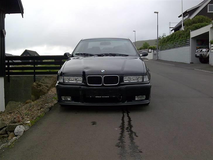 BMW  320i  død =0( billede 8