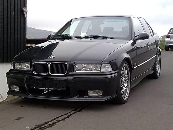 BMW  320i  død =0( billede 10