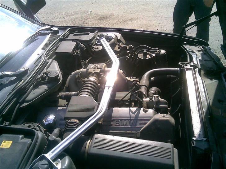 BMW 735i SOLGT billede 3