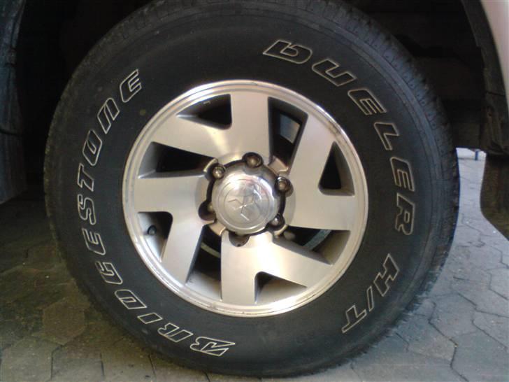 Mitsubishi Pajero sport billede 3