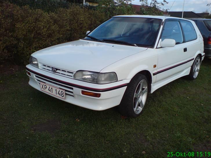 Toyota Corolla 1.3 XLI  ( SOLGT) billede 14