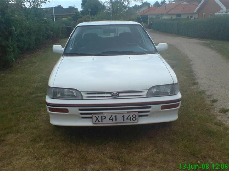 Toyota Corolla 1.3 XLI  ( SOLGT) billede 15