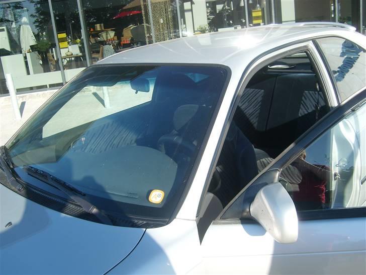 Toyota Corolla GSI 20v - antenne fjernet billede 17