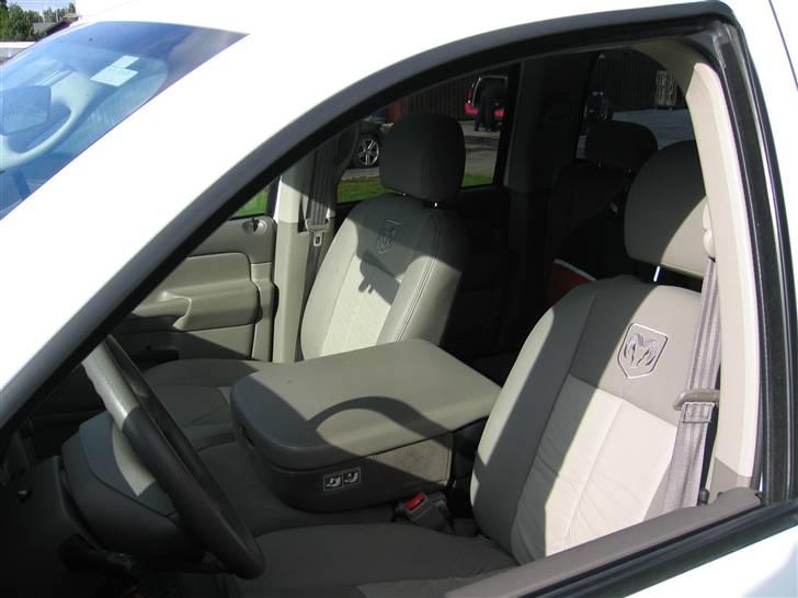 Dodge Ram 1500 SLT Quad CAB billede 12