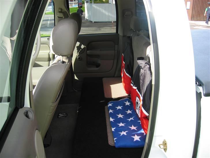 Dodge Ram 1500 SLT Quad CAB billede 13