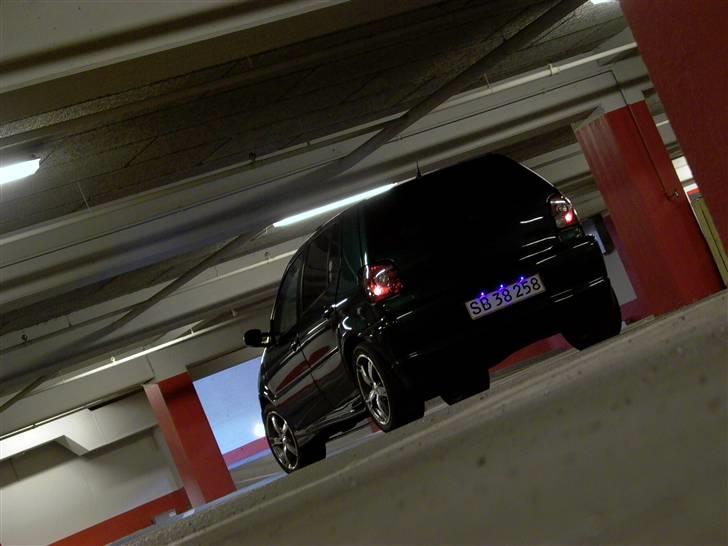 VW polo ( solgt og nu død ) - Superbrugsen Thisted P-kælder billede 4