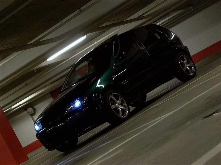 VW polo ( solgt og nu død ) - Superbrugsen Thisted P-kælder billede 5