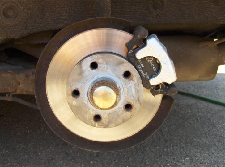 VW Golf VR6 (solgt) - Nye skiver, klodser, nav inkl leje og calipere..! billede 4