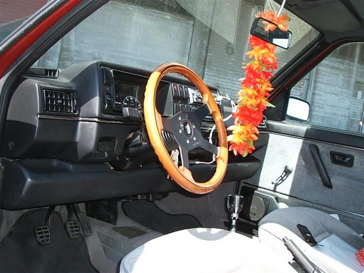 VW Golf 2 1.6Diesel GL SOLGT - Bemærk nederste del af instrumentbrættet. Meget Sjælden!!! billede 2