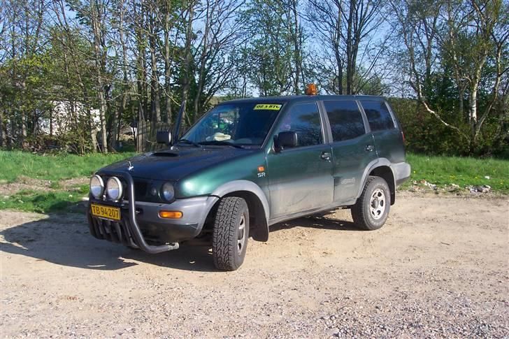 Nissan Terrano  Til Salg billede 11