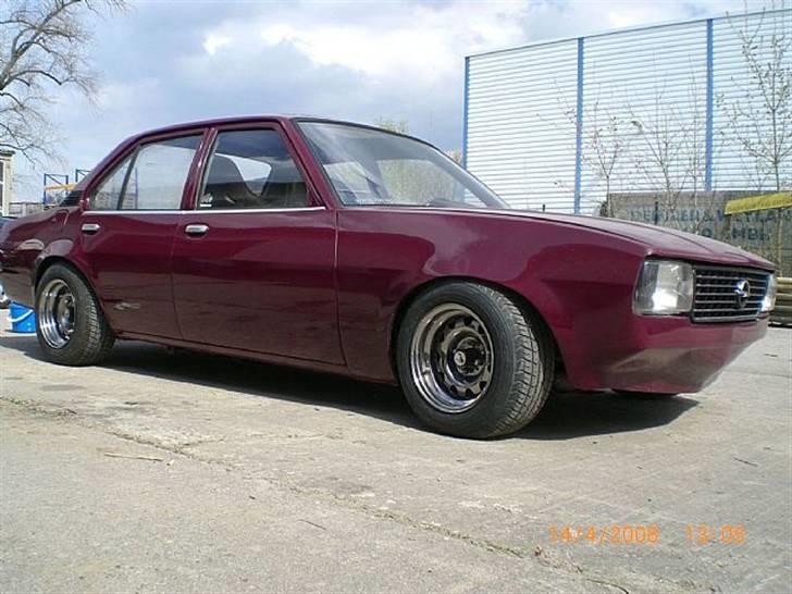 Opel ascona b 2,0s solgt billede 1