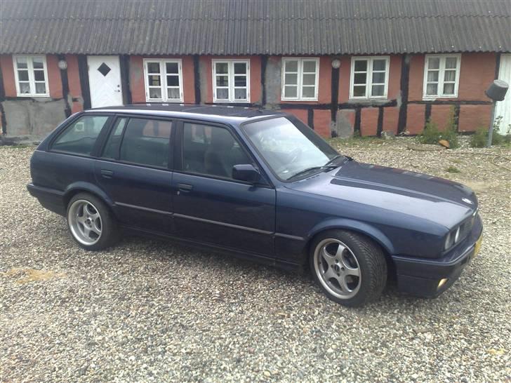 BMW E 30 Turing 320i (solgt) billede 5
