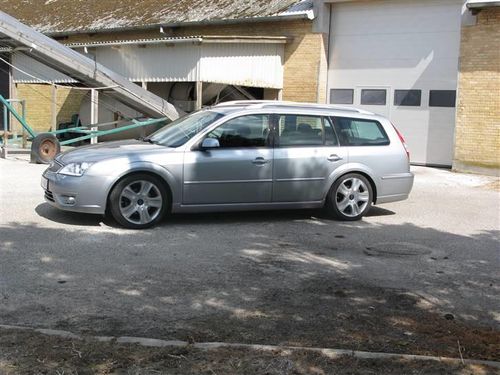 Ford Mondeo SE. trend SOLGT billede 2