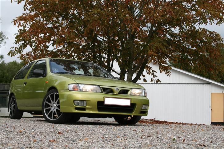 Nissan Almera 1,6 SR  SOLGT billede 6