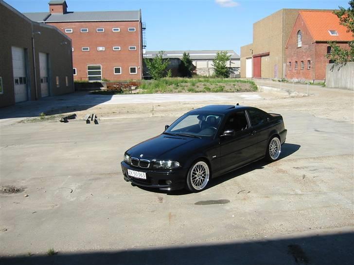 BMW 330ci * Solgt* billede 1