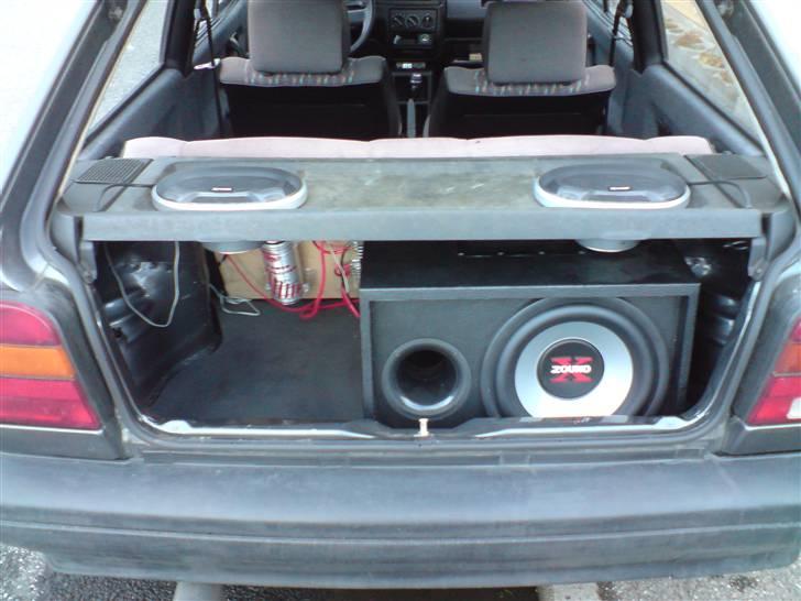 VW polo coupe solgt billede 10