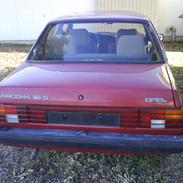 Opel ascona C 1,6 SH skrottet