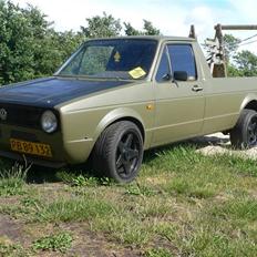 VW ARMY caddy solgt 