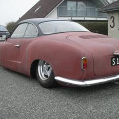 VW Karmann Ghia **Solgt**