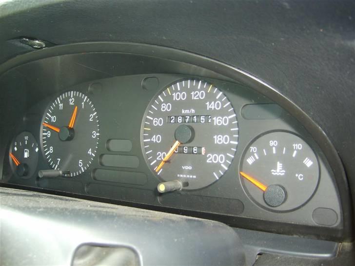 Peugeot 405 GLX *Skrottet* - Instrumenter billede 14