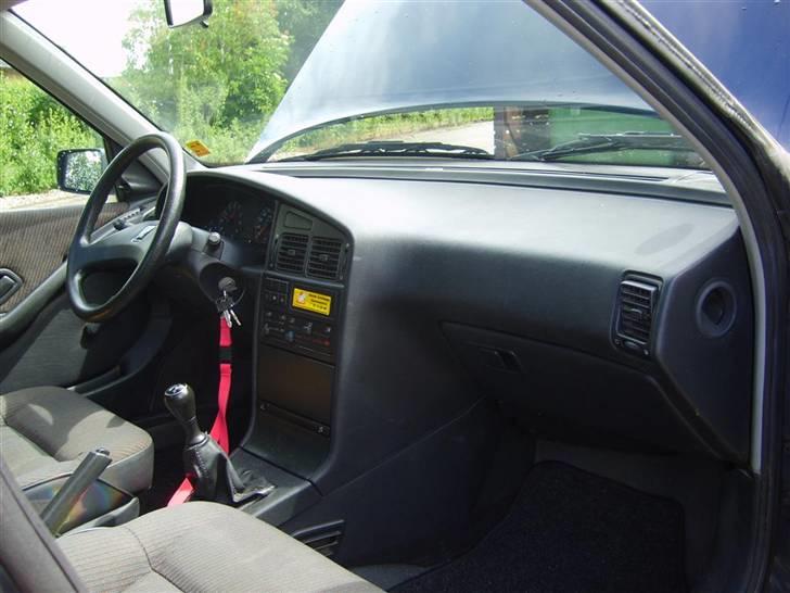 Peugeot 405 GLX *Skrottet* - Bordet igen billede 15