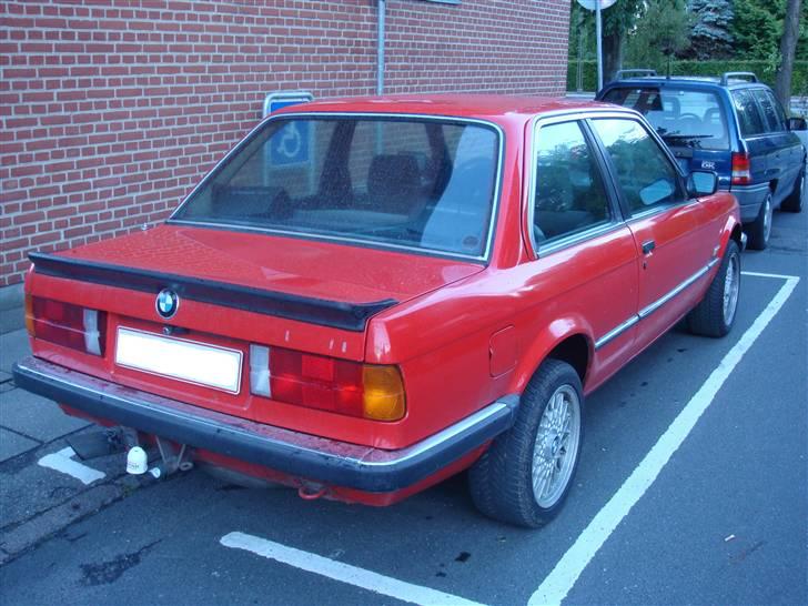BMW 323i billede 4